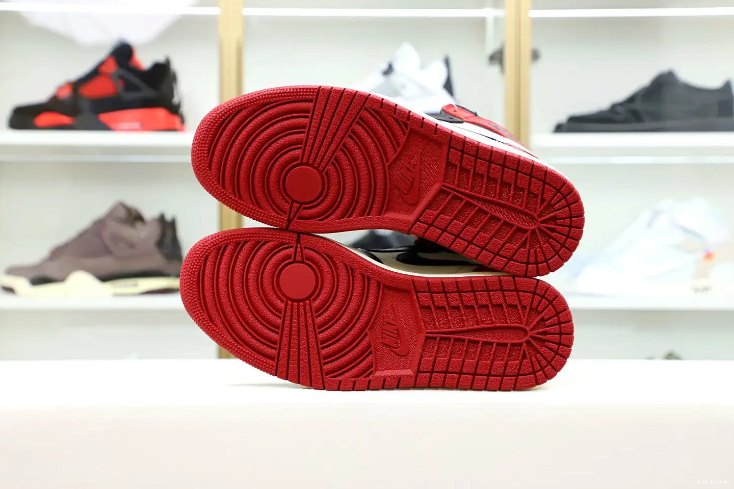 Kimikick 'BRED OG JORDAN 1 RETRO AIR HIGH TOE' 0625
